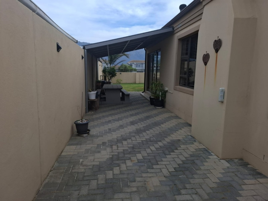 3 Bedroom Property for Sale in Fairview Golf Estate Western Cape